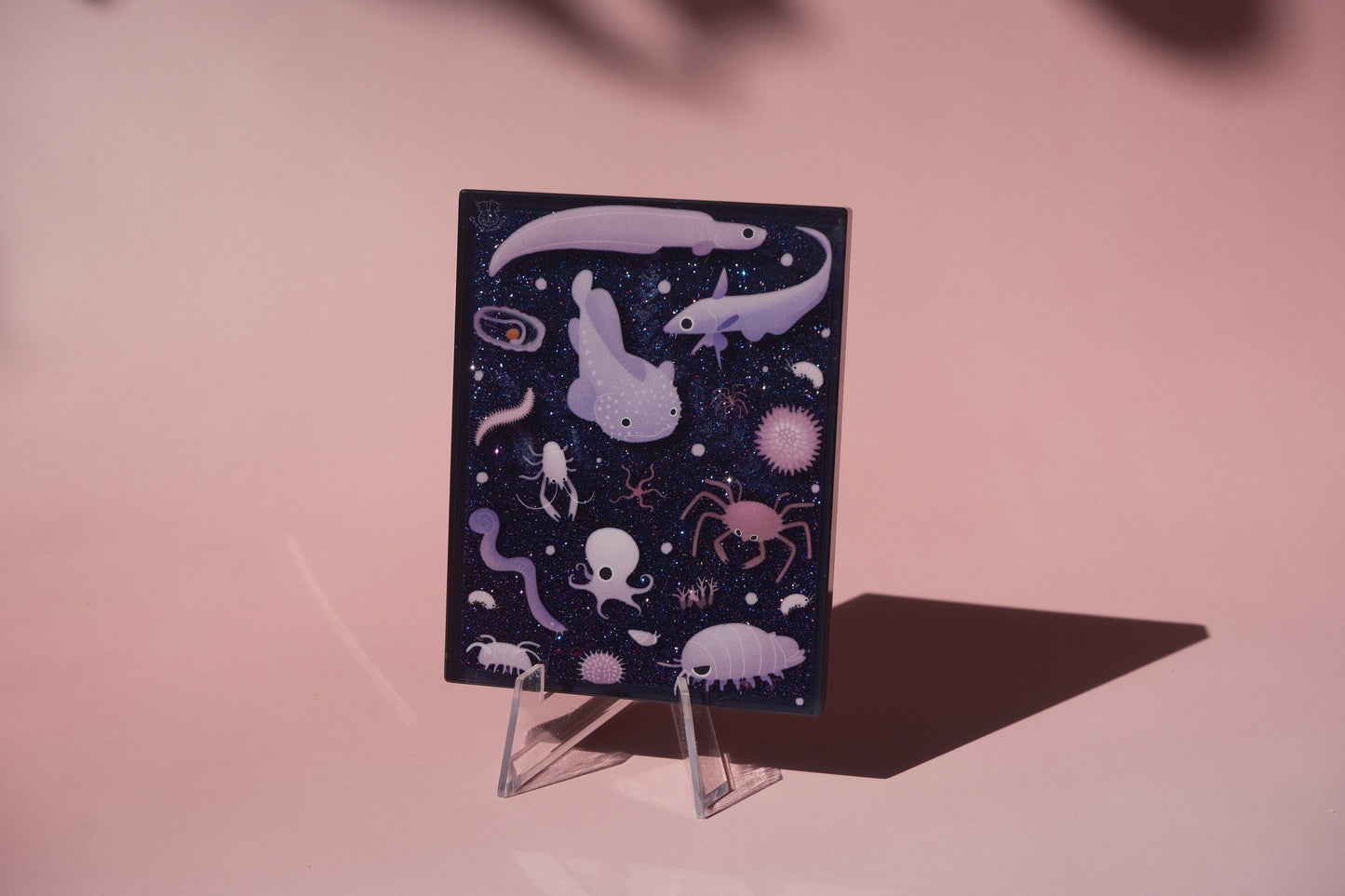 Whale fall quick sand acrylic magnet