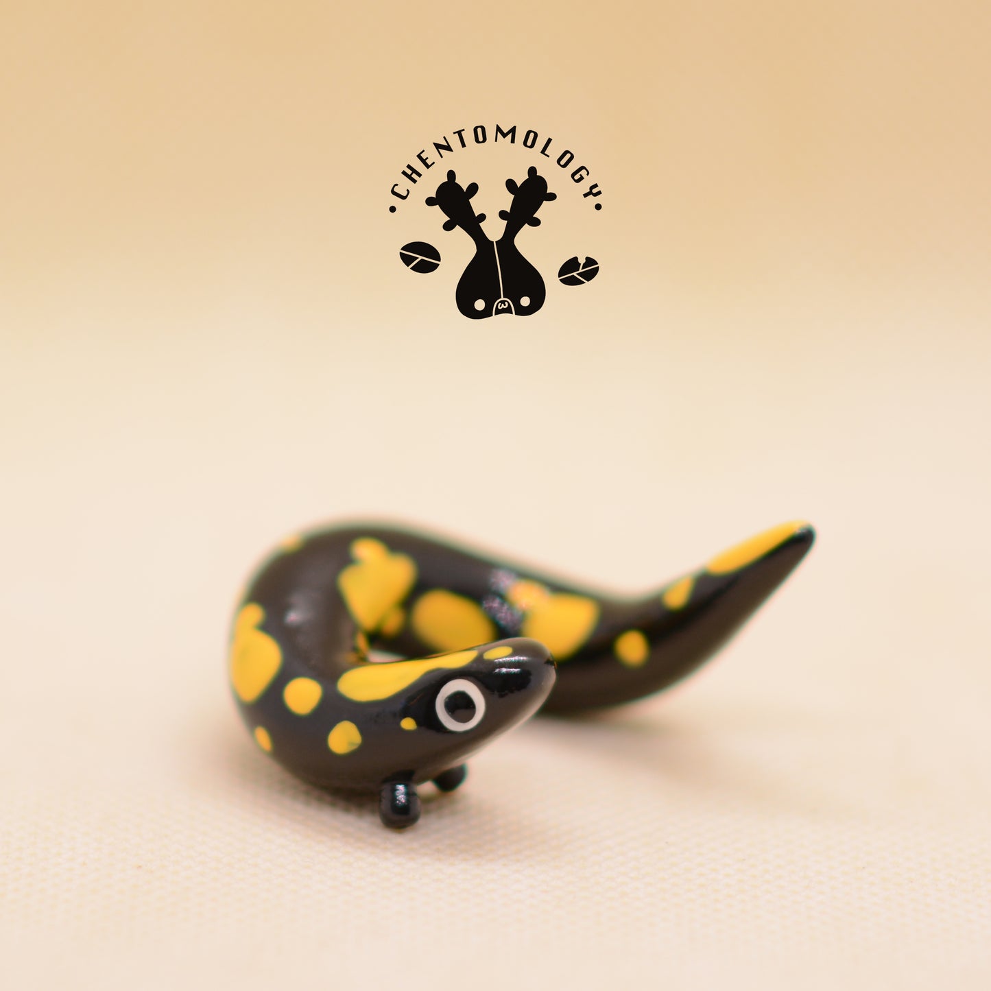 Fire salamander figurine desk friend pen holder