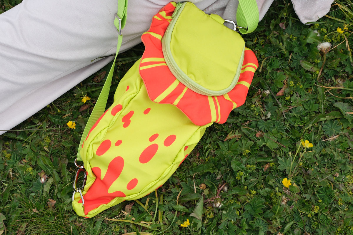 Corssbody Nepenthes bag